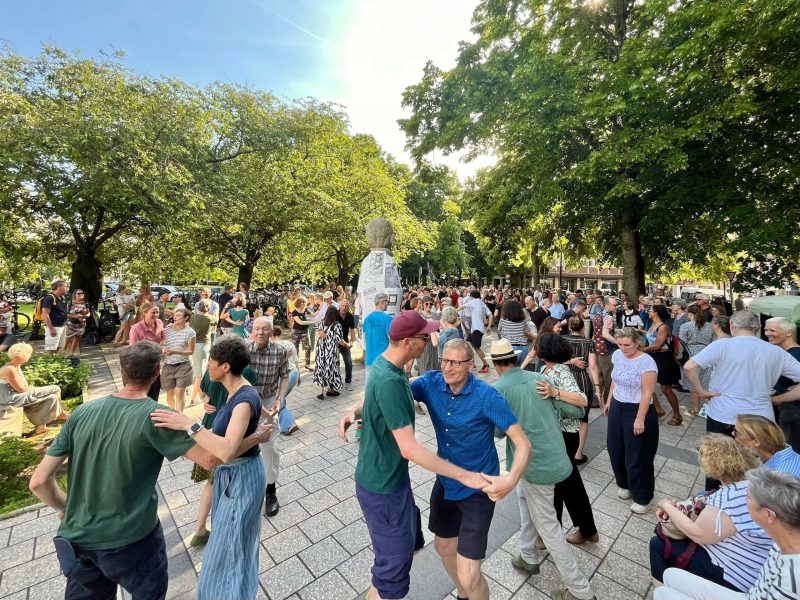 Lindy Hop